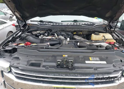 2018 Ford F-250 Lariat z USA, uszkodzony, nr VIN 1FT7W2BT8JEC51692